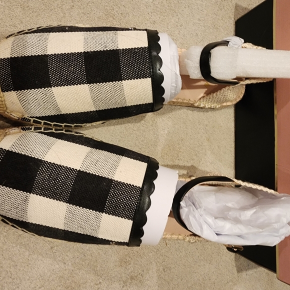 Kate Spade Bonnie Sandals - Picture 6 of 6